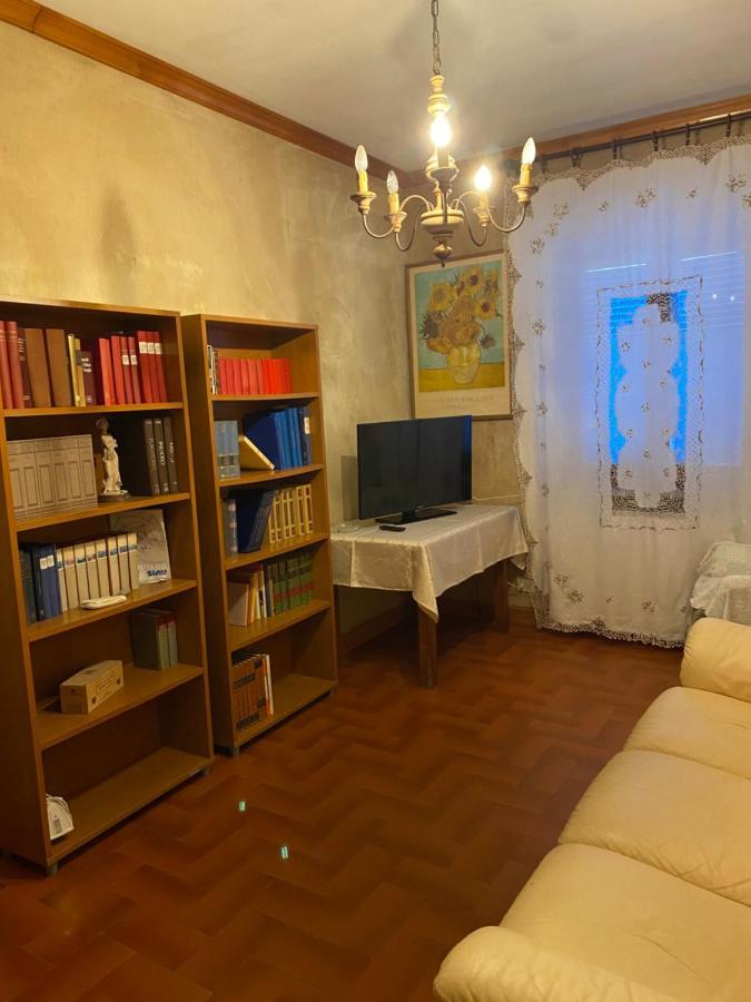 Casa Degli Zii Appartamento Letizia Luni 外观 照片