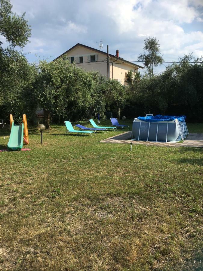 Casa Degli Zii Appartamento Letizia Luni 外观 照片